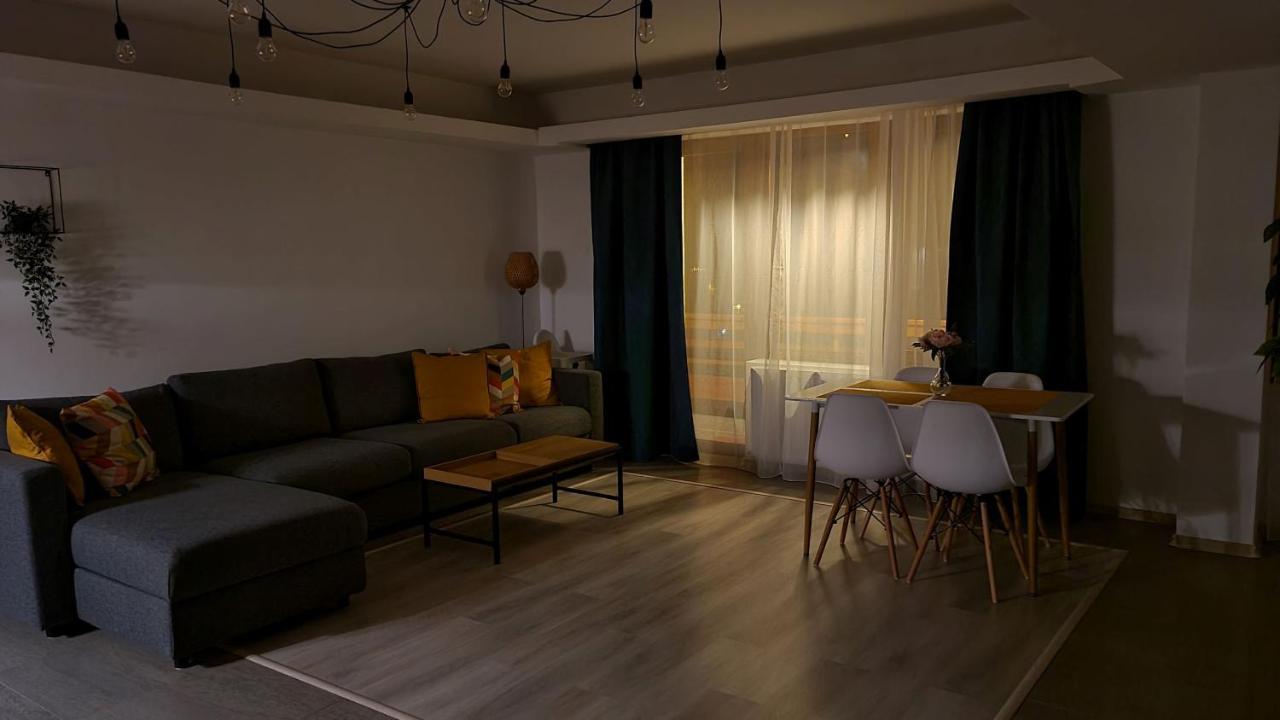 Zander Home Apartment Buşteni Dış mekan fotoğraf